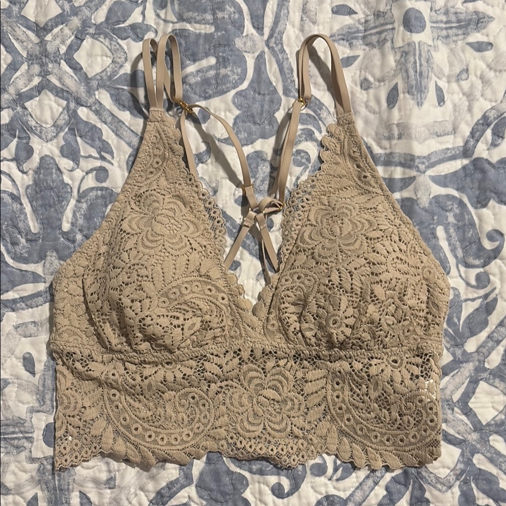 NWOT Aerie Lace Bralette size small
